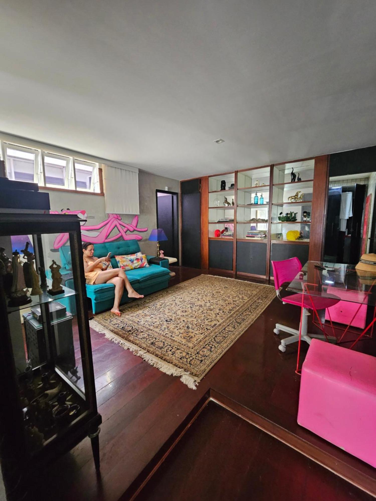 Charmosa Cobertura Em Ipanema Na Quadra Da De Quarto, Sala, Terraço E Sauna * Rio de Janeiro