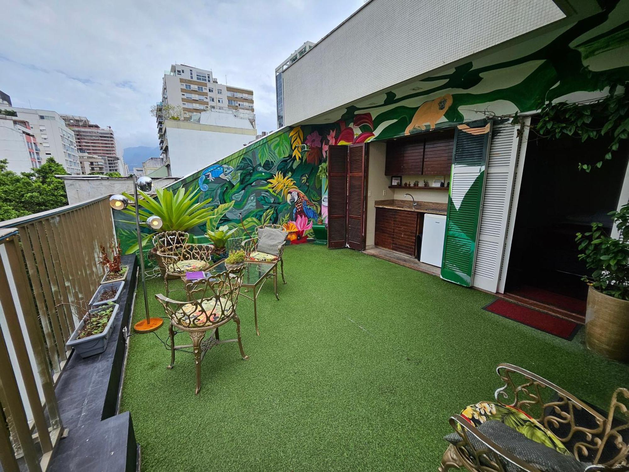 Apartamento Charmosa Cobertura Em Ipanema Na Quadra Da De Quarto, Sala, Terraço E Sauna Rio de Janeiro
